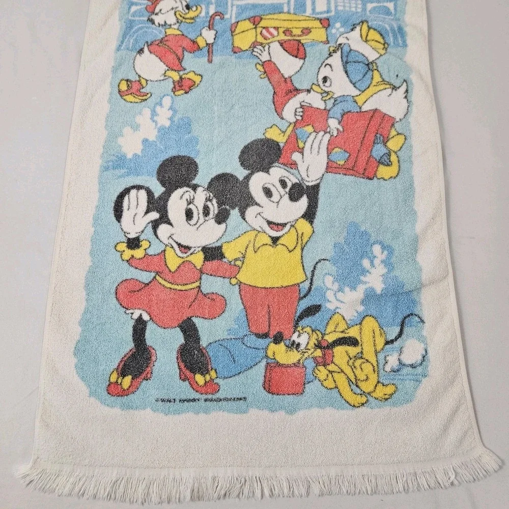 Vintage Disney Bath Towel Pacific Signature Mickey Mouse Minnie Donald Pluto USA